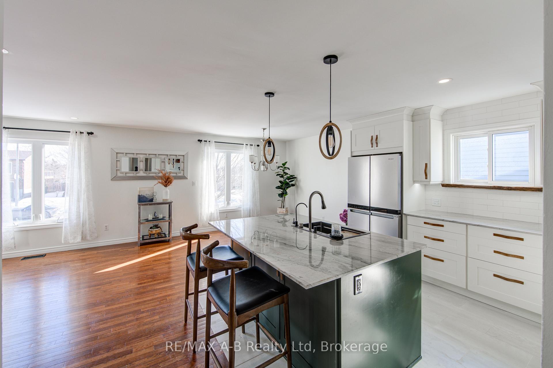 Photo 6 of 29 Dunsford Crescent, St. Marys — HOMEH