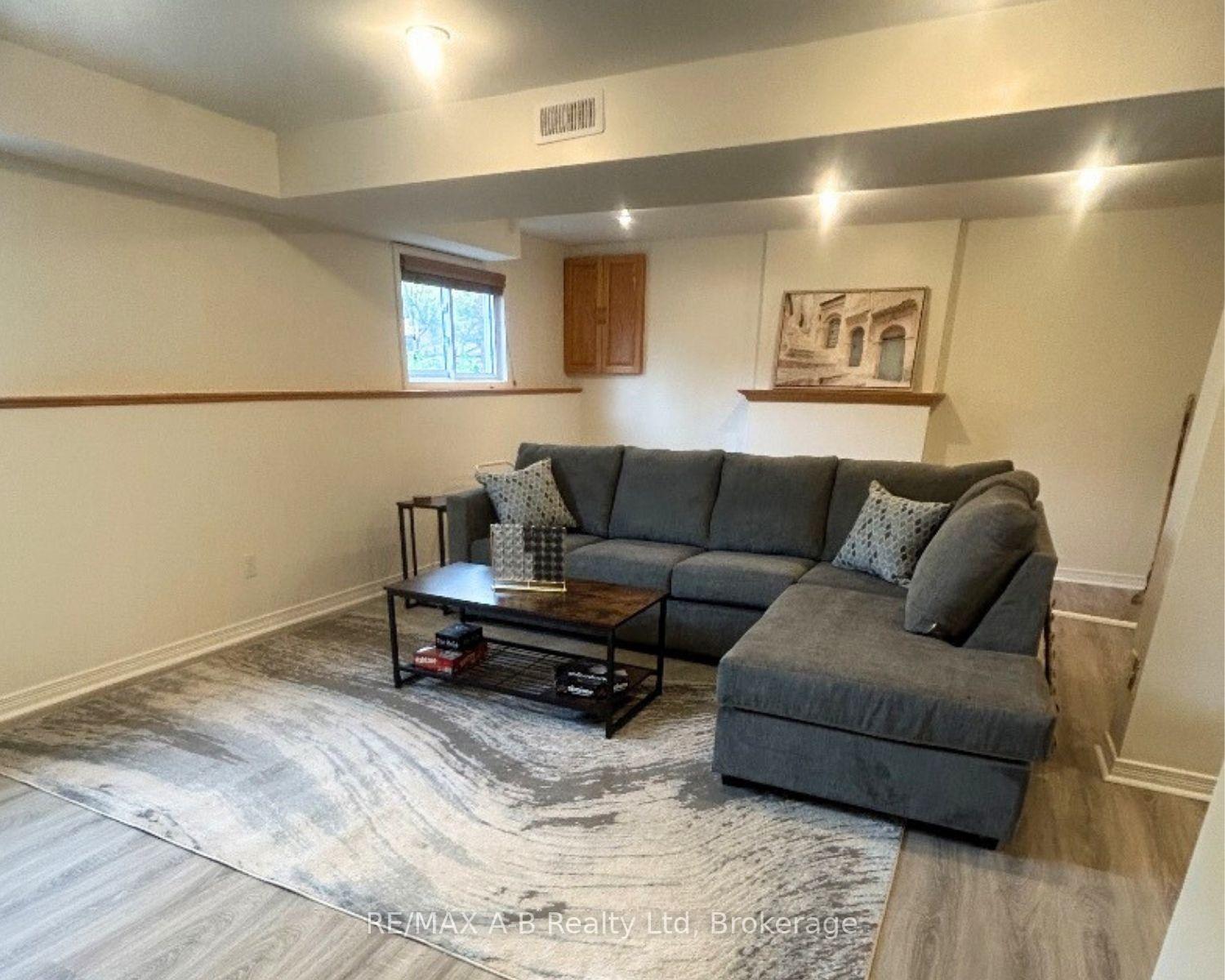 Photo 20 of 29 Dunsford Crescent, St. Marys — HOMEH