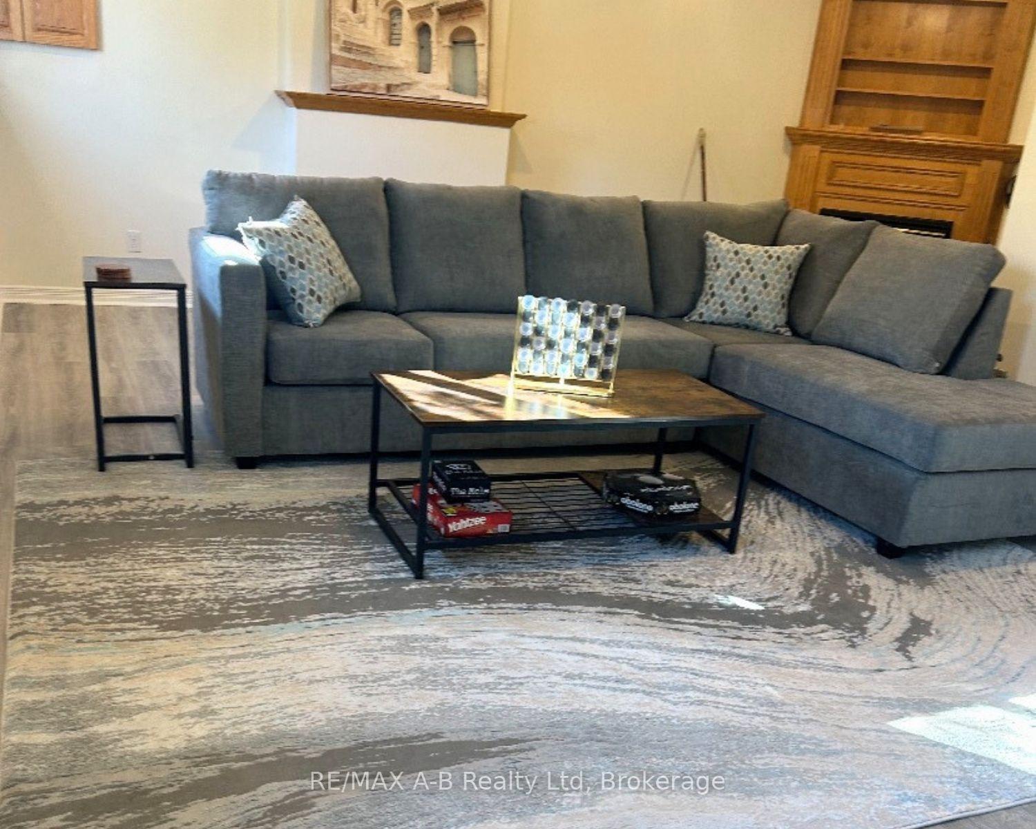 Photo 21 of 29 Dunsford Crescent, St. Marys — HOMEH