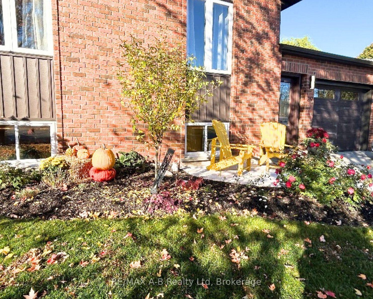 Photo 32 of 29 Dunsford Crescent, St. Marys — HOMEH