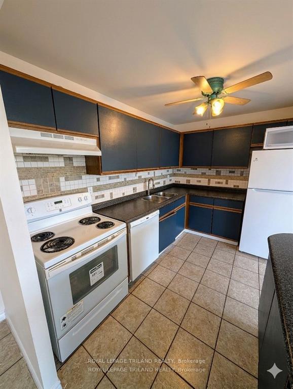 Photo 4 of Unit 306, 135 Base Line Road W, London, South E — HOMEH