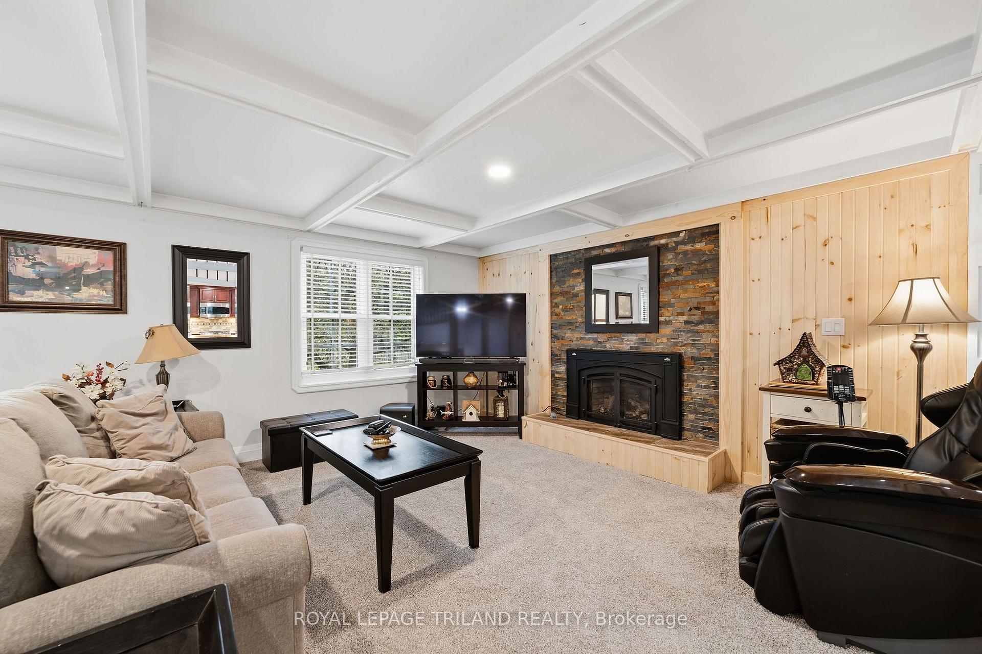 Photo 10 of 172 Simpson Street, Southwest Middlesex, Glencoe — HOMEH