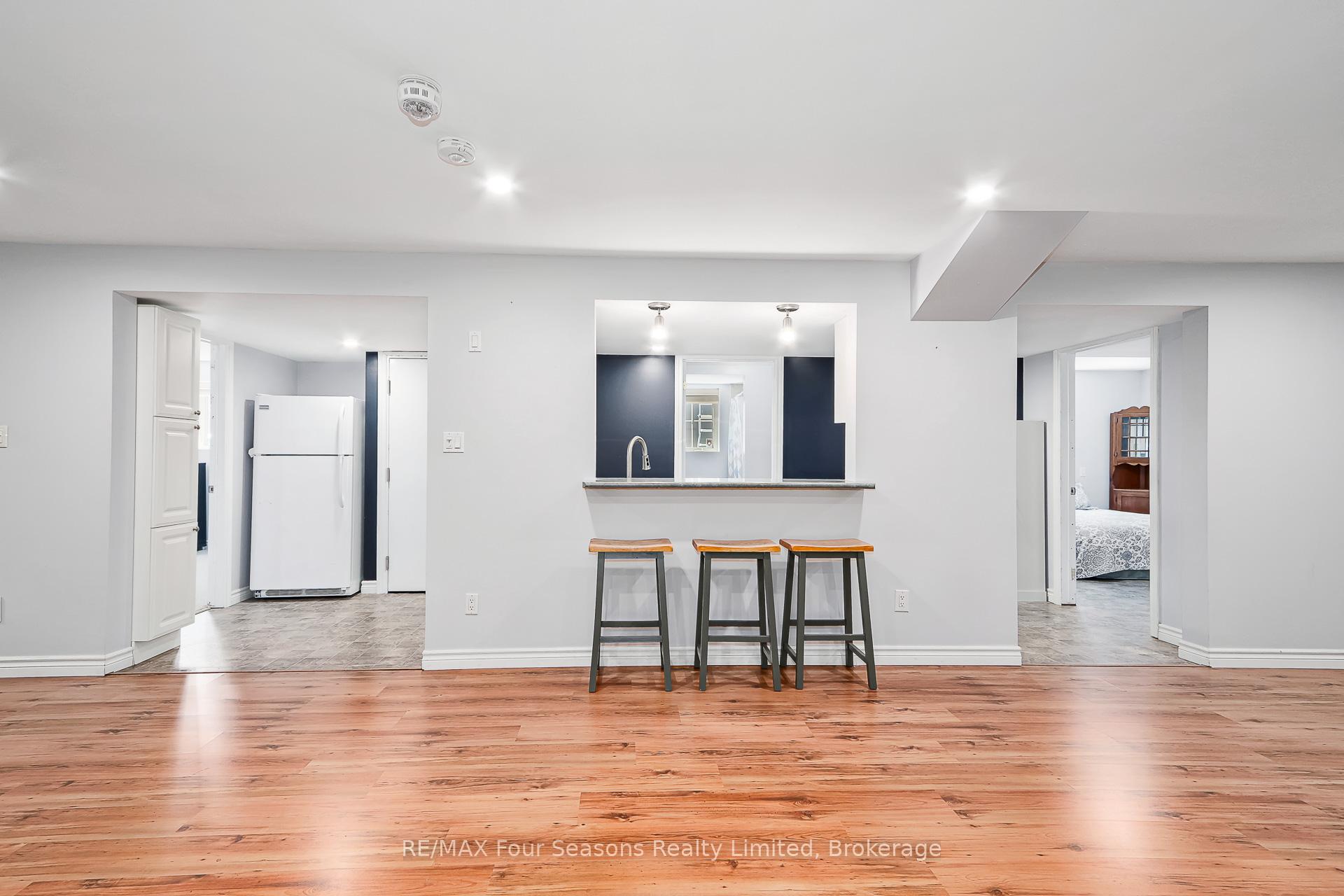 Photo 35 of 121 Elm Street, Collingwood — HOMEH