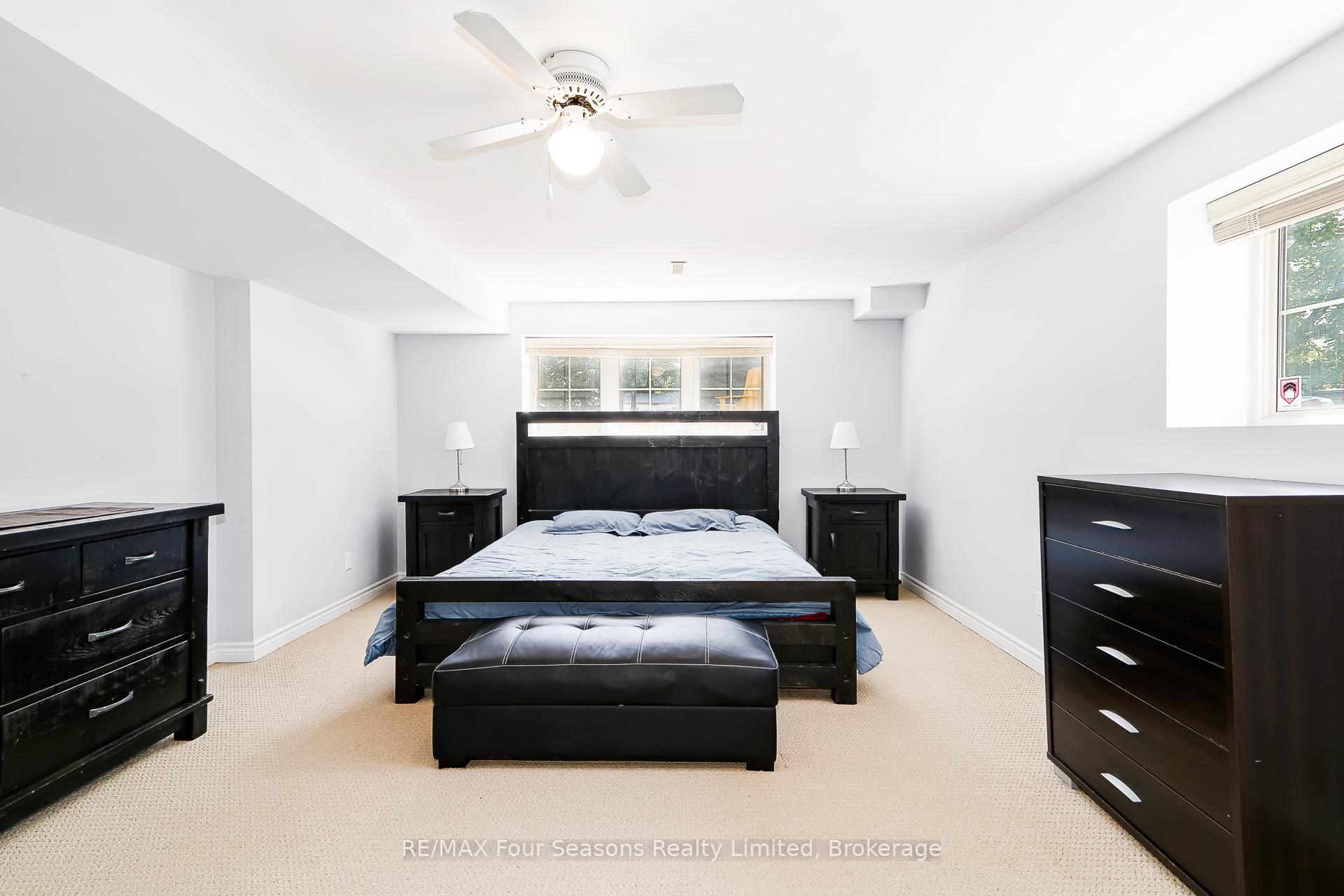 Photo 39 of 121 Elm Street, Collingwood — HOMEH