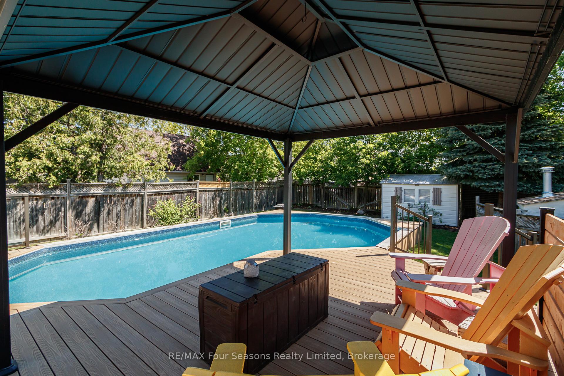 Photo 46 of 121 Elm Street, Collingwood — HOMEH