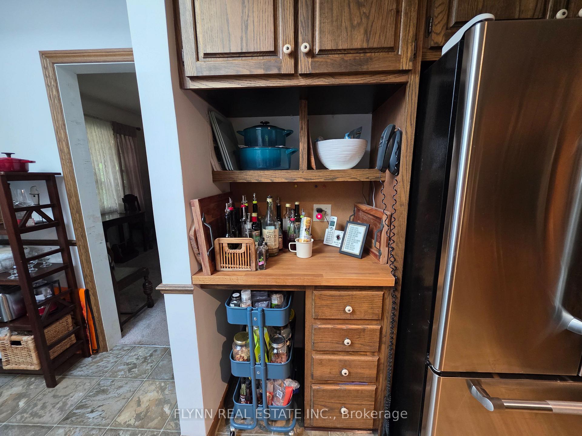Photo 19 of 5896 Valley Way, Niagara Falls, Cherrywood — HOMEH