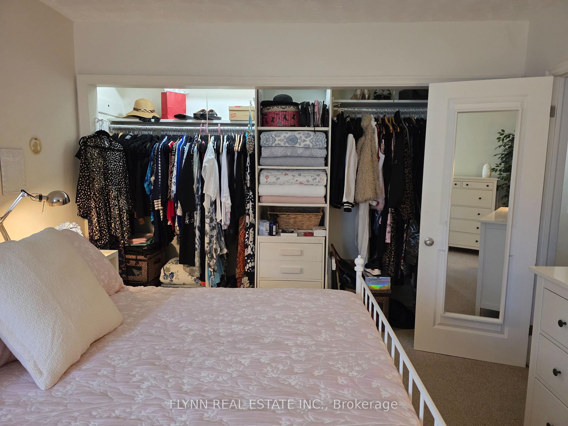 Photo 33 of 5896 Valley Way, Niagara Falls, Cherrywood — HOMEH