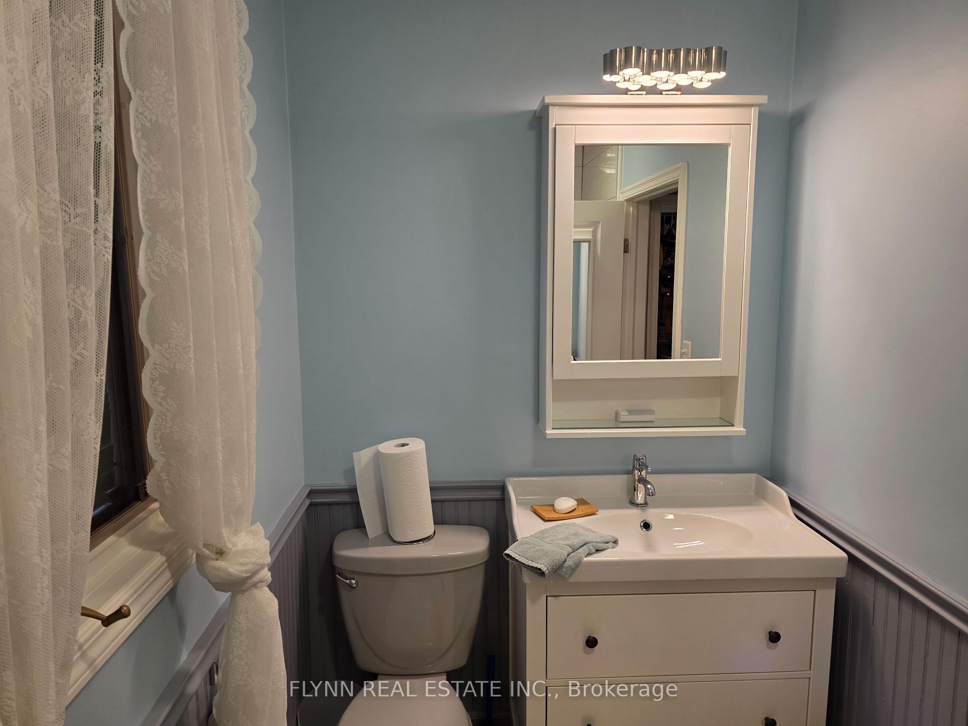 Photo 47 of 5896 Valley Way, Niagara Falls, Cherrywood — HOMEH