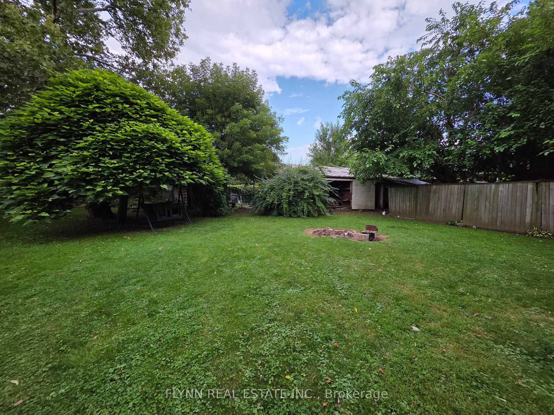 Photo 75 of 5896 Valley Way, Niagara Falls, Cherrywood — HOMEH
