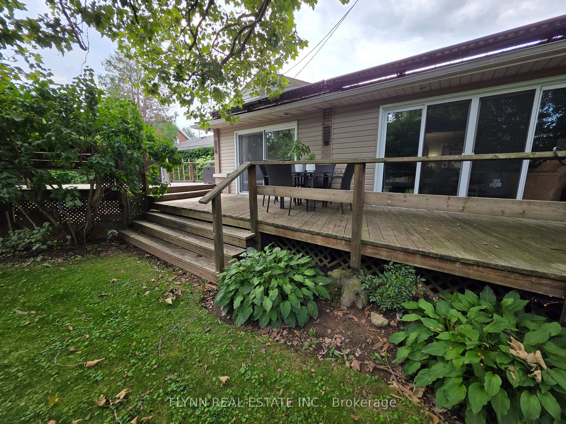 Photo 79 of 5896 Valley Way, Niagara Falls, Cherrywood — HOMEH