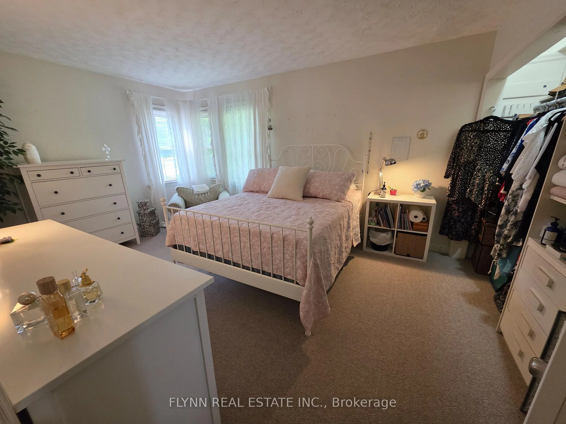 Photo 30 of 5896 Valley Way, Niagara Falls, Cherrywood — HOMEH
