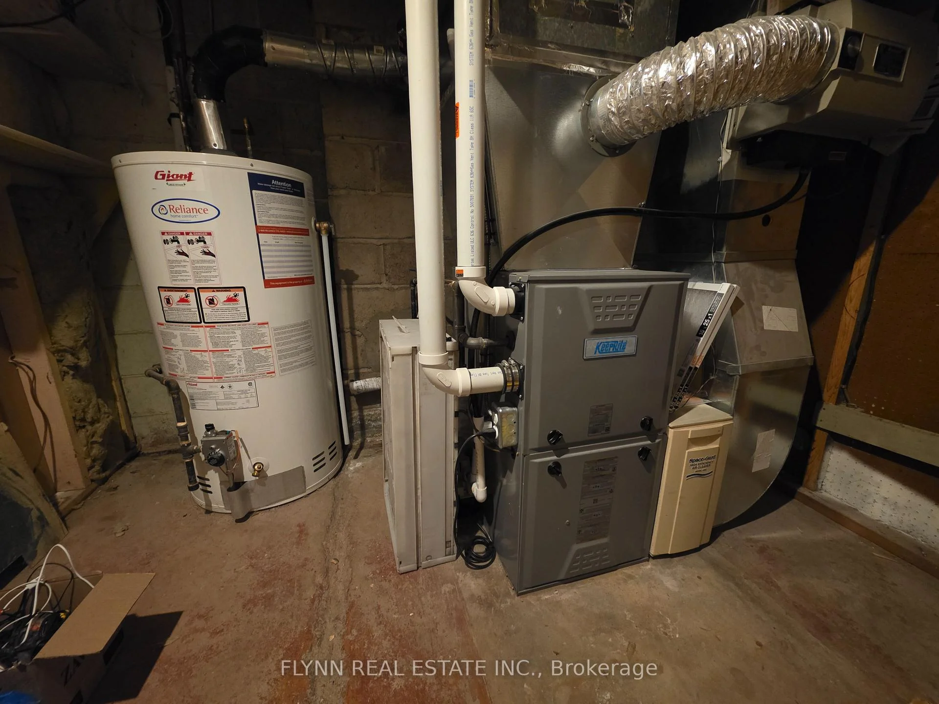 Photo 48 of 5896 Valley Way, Niagara Falls, Cherrywood — HOMEH