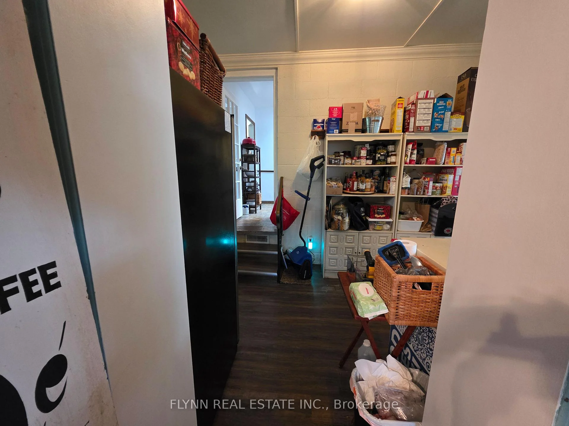 Photo 53 of 5896 Valley Way, Niagara Falls, Cherrywood — HOMEH