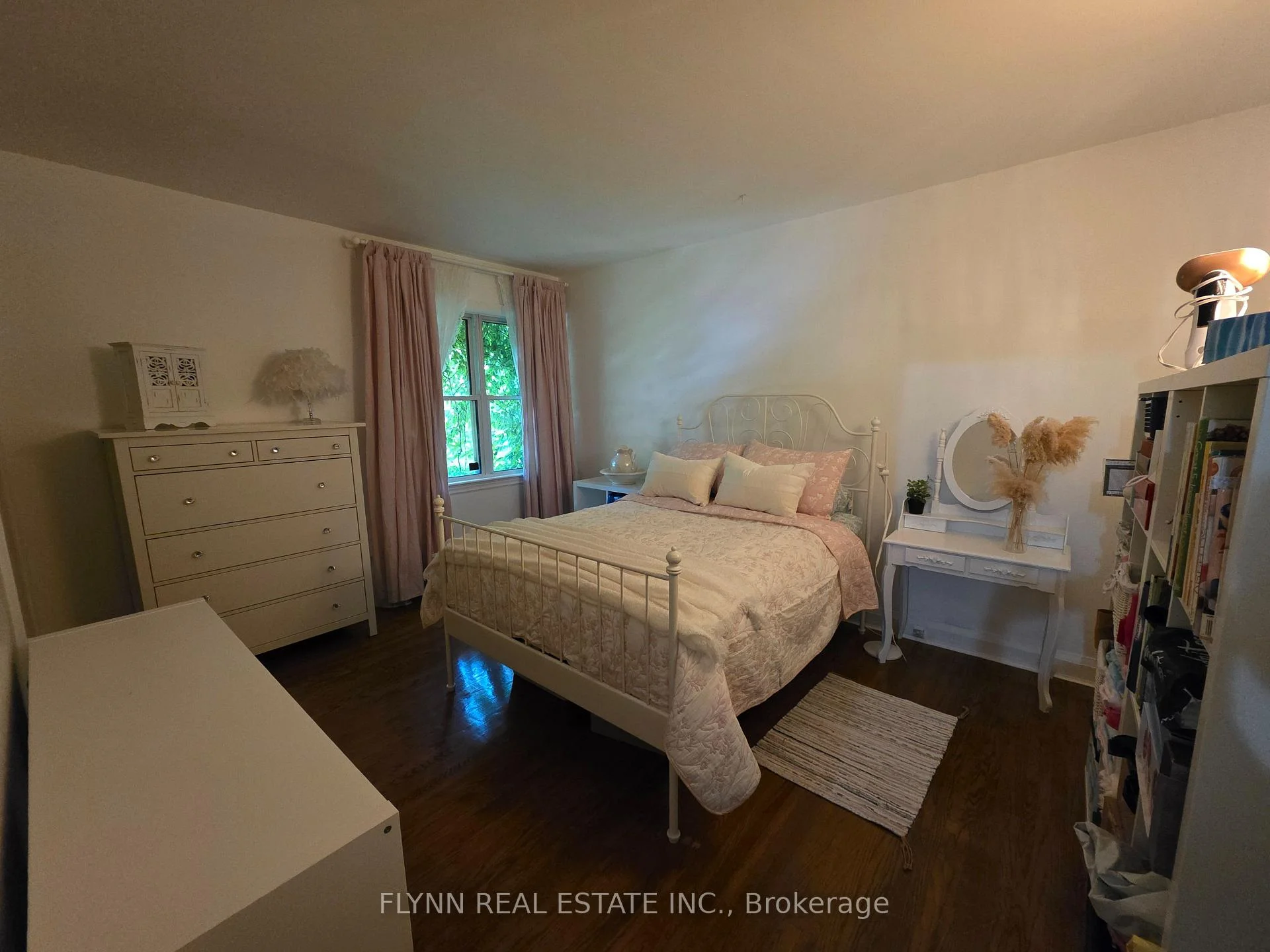 Photo 72 of 5896 Valley Way, Niagara Falls, Cherrywood — HOMEH