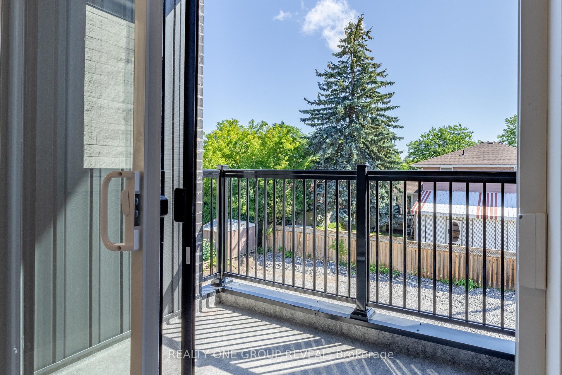 Photo 13 of Unit Unit 3, 227 Grenfell Street, Oshawa, Vanier — HOMEH