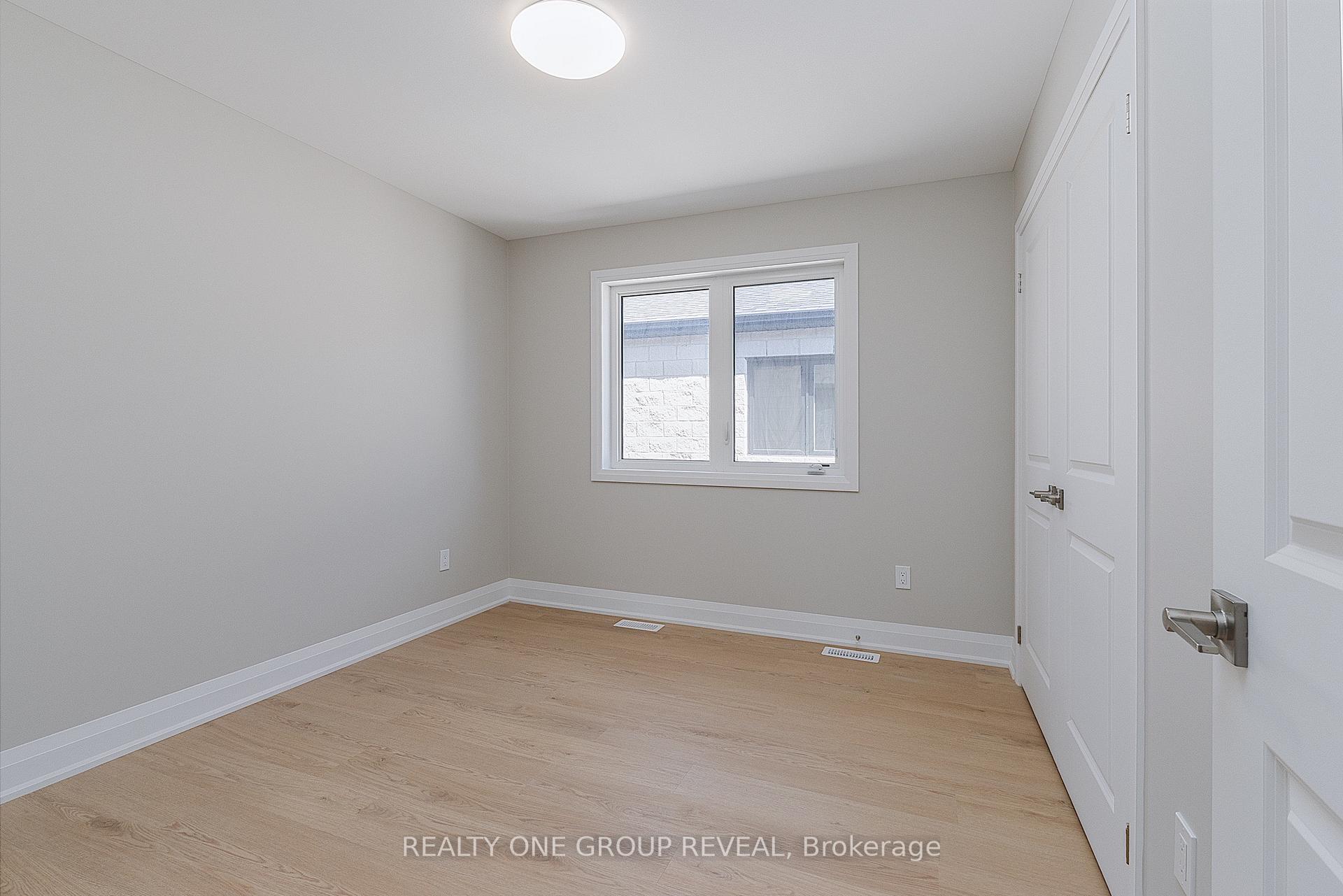 Photo 16 of Unit Unit 3, 227 Grenfell Street, Oshawa, Vanier — HOMEH