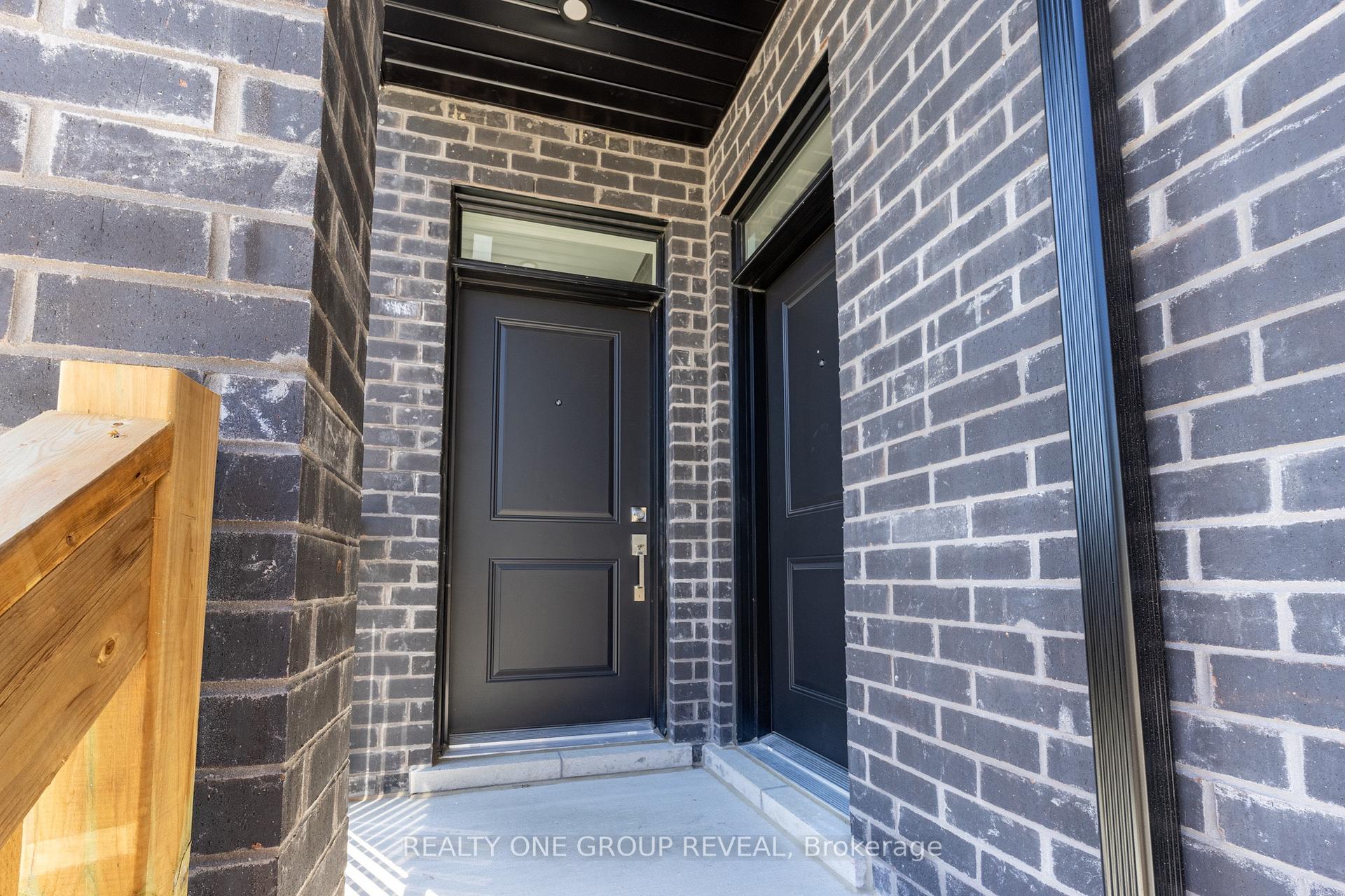 Photo 3 of Unit Unit 1, 227 Grenfell Street, Oshawa, Vanier — HOMEH