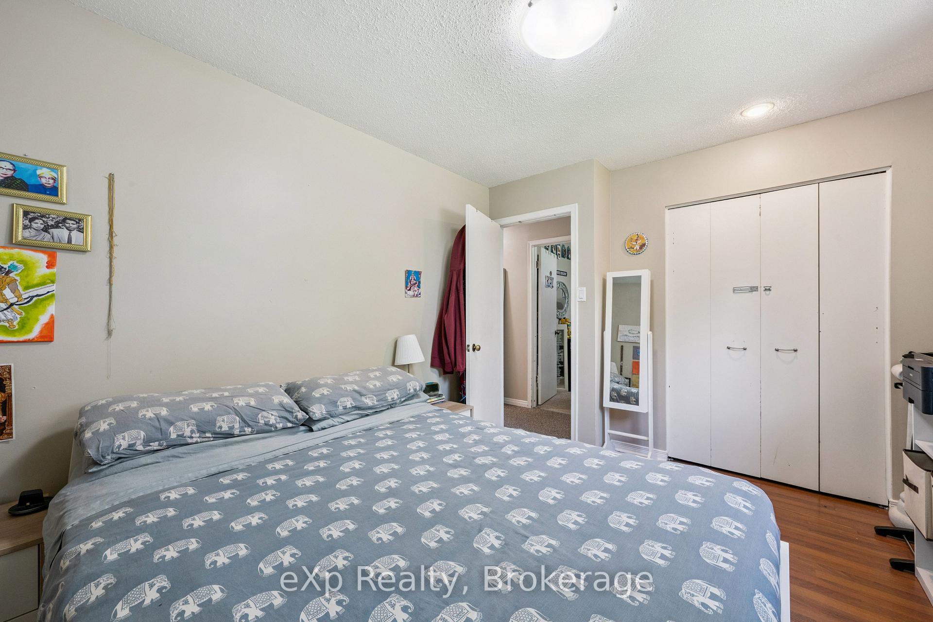 Photo 15 of 23 Muskoka Drive, Guelph, Victoria North — HOMEH