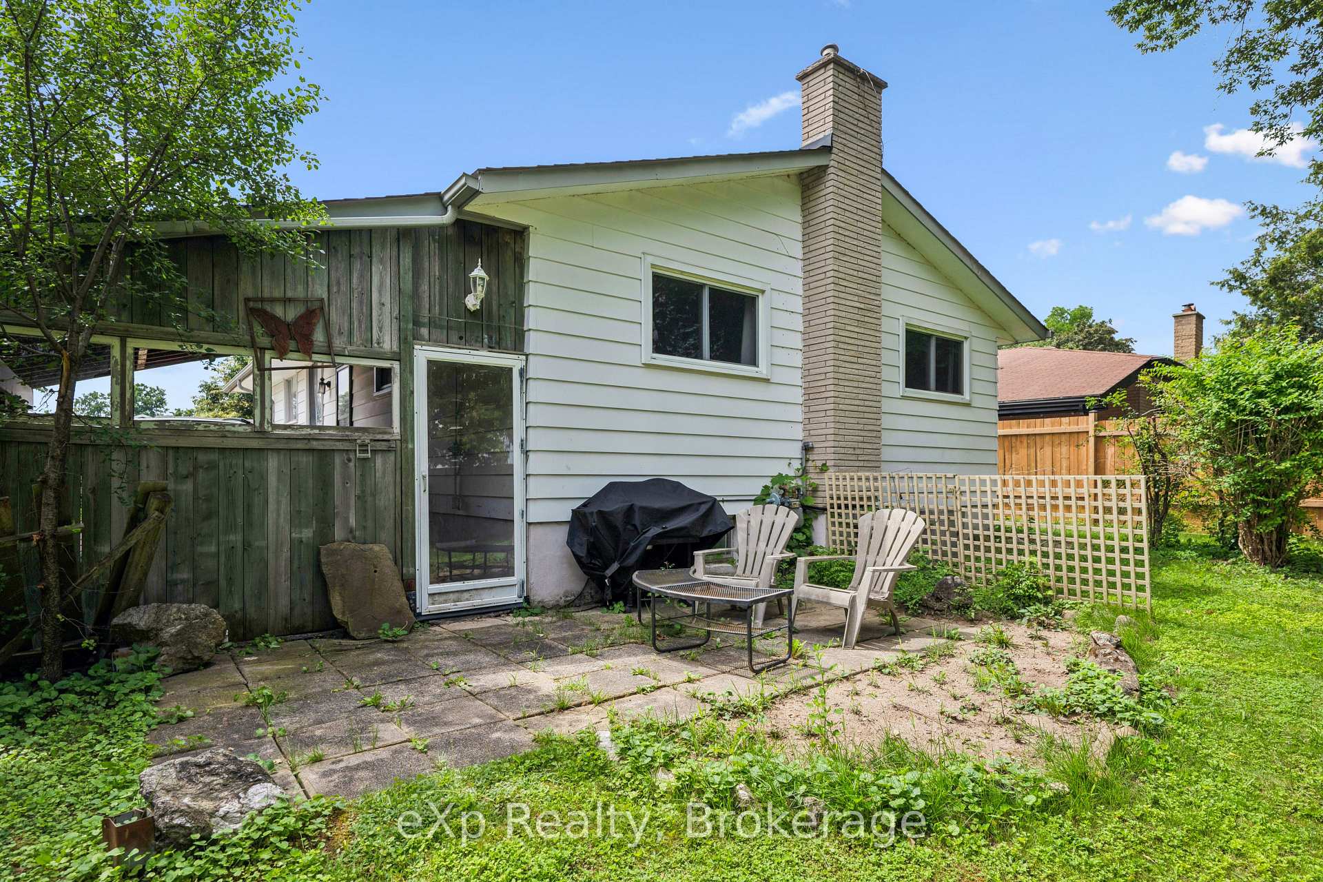Photo 31 of 23 Muskoka Drive, Guelph, Victoria North — HOMEH
