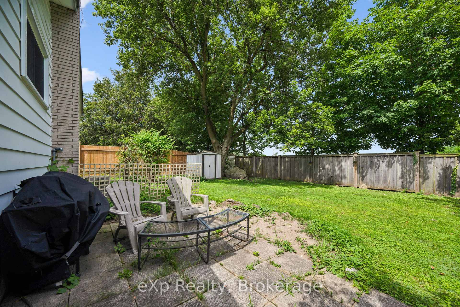 Photo 32 of 23 Muskoka Drive, Guelph, Victoria North — HOMEH