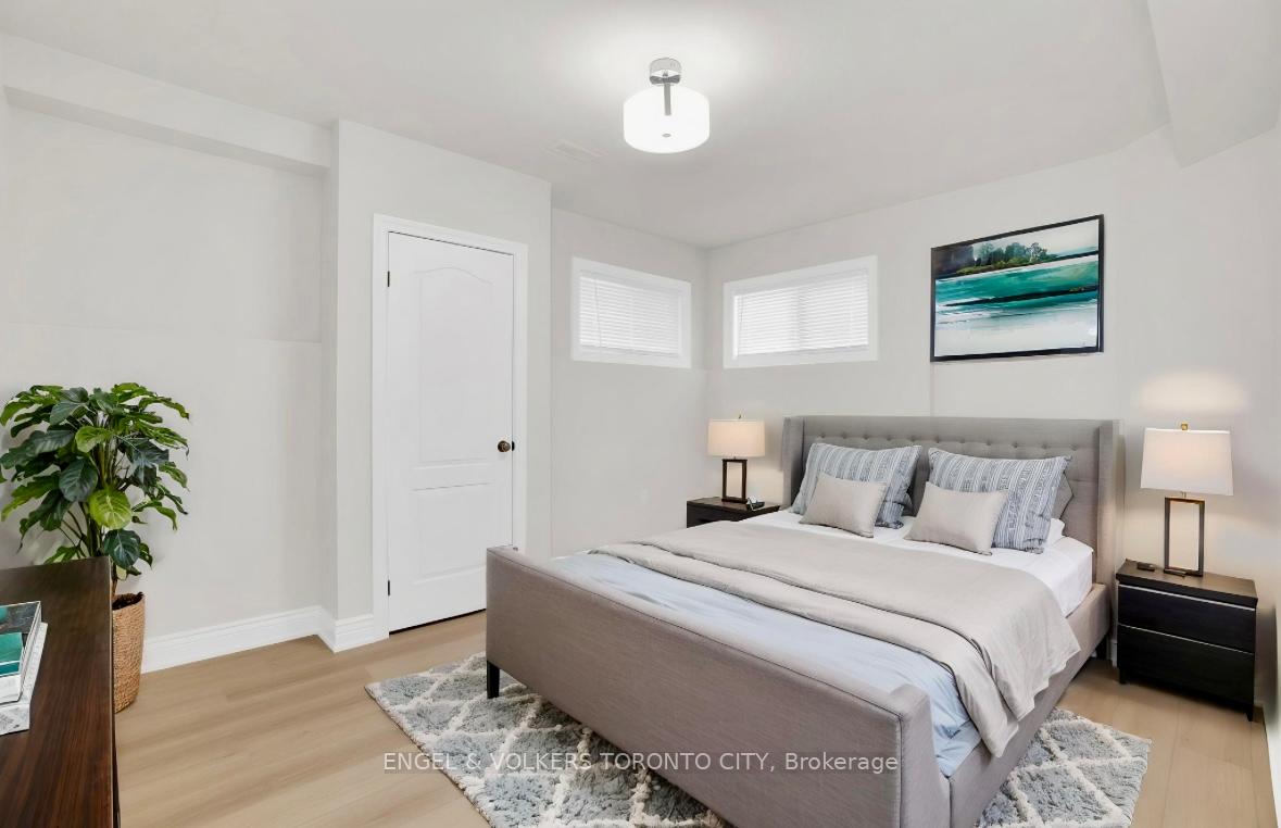 Photo 9 of Unit Lower, 125 Sovereign's Gate, Barrie, Innis-Shore — HOMEH