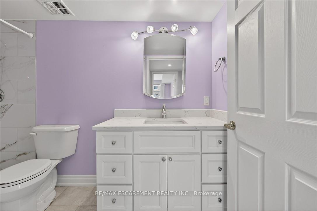 Photo 30 of Unit 303, 19 Lake Avenue S, Hamilton, Stoney Creek — HOMEH