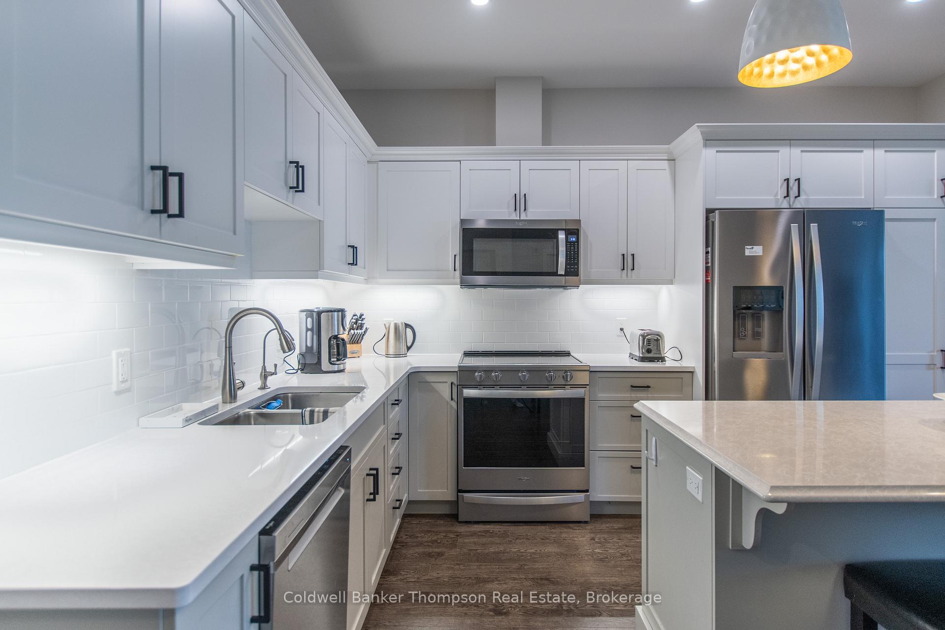 Photo 11 of Unit 202, 23 Campus Trail, Huntsville, Chaffey — HOMEH