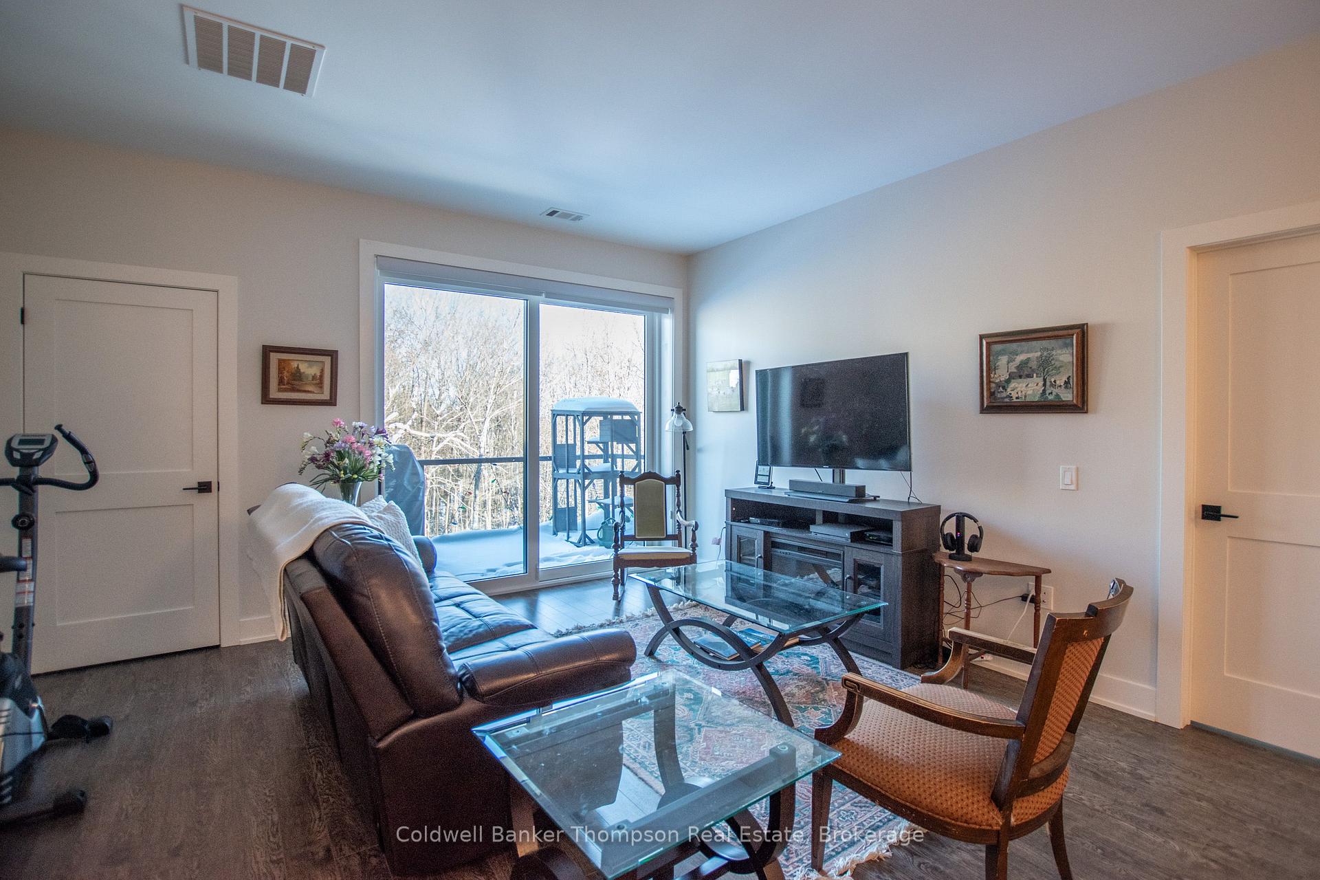Photo 13 of Unit 202, 23 Campus Trail, Huntsville, Chaffey — HOMEH