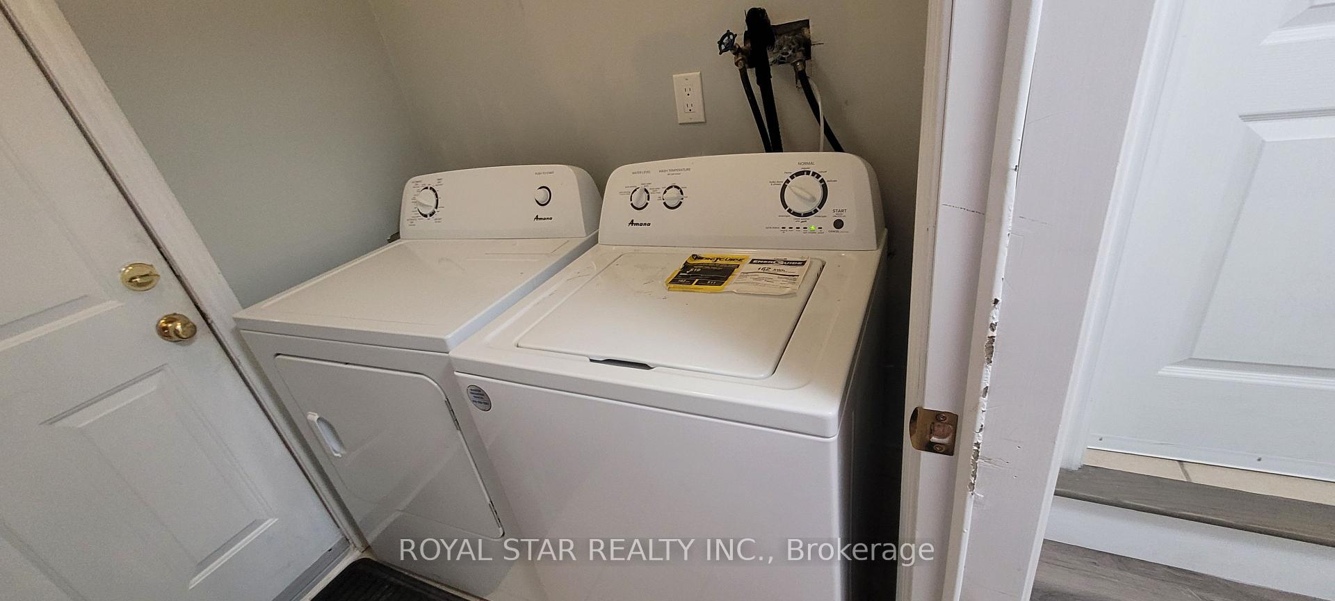 Photo 10 of Unit Bsmt, 15 Masters Green Crescent, Brampton, Snelgrove — HOMEH