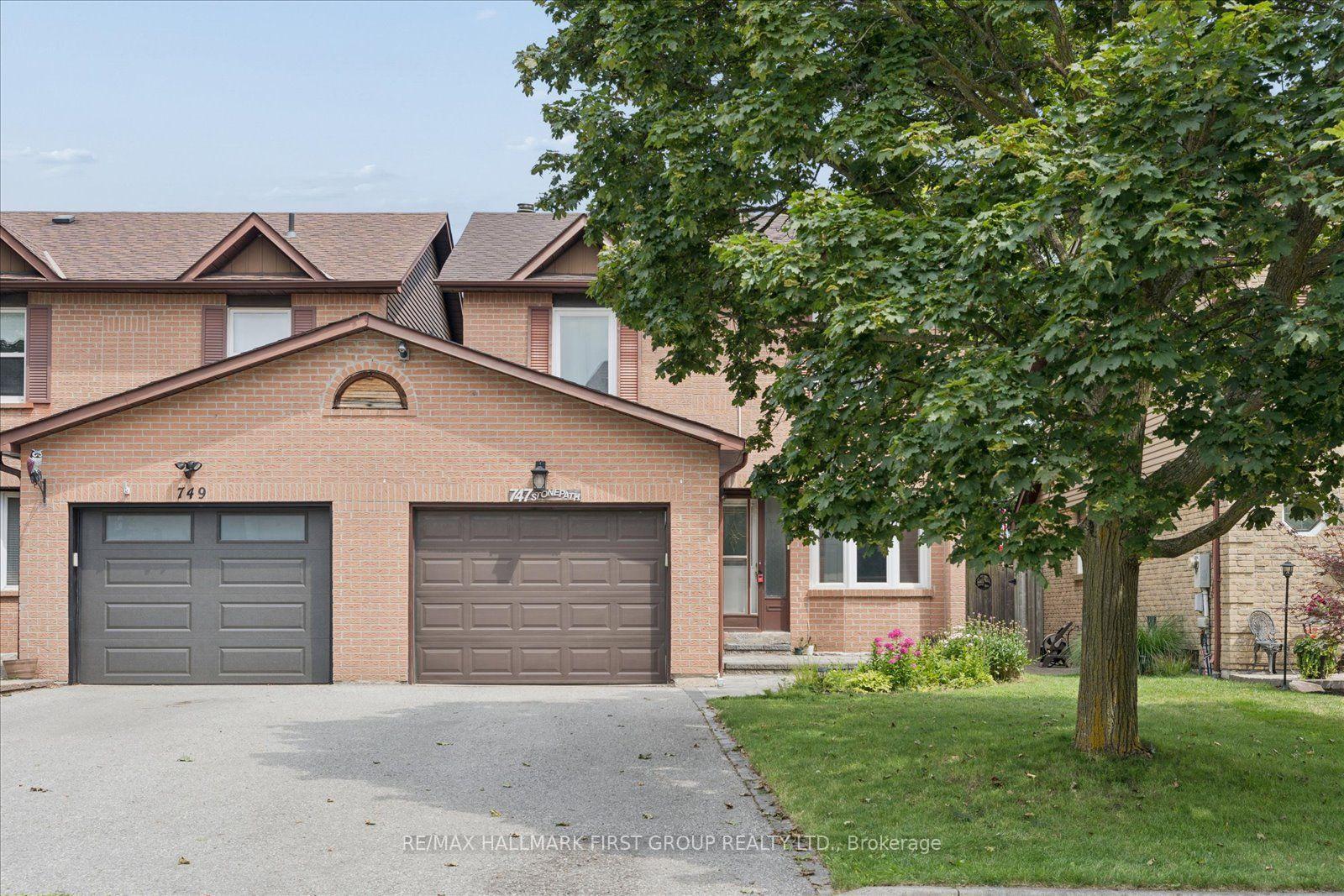 Photo 1 of 747 Stonepath Circle, Pickering, Amberlea — HOMEH
