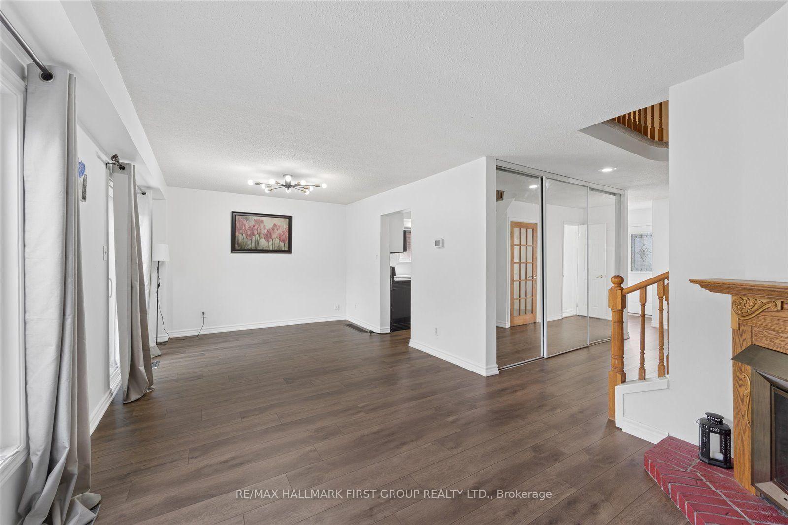 Photo 16 of 747 Stonepath Circle, Pickering, Amberlea — HOMEH