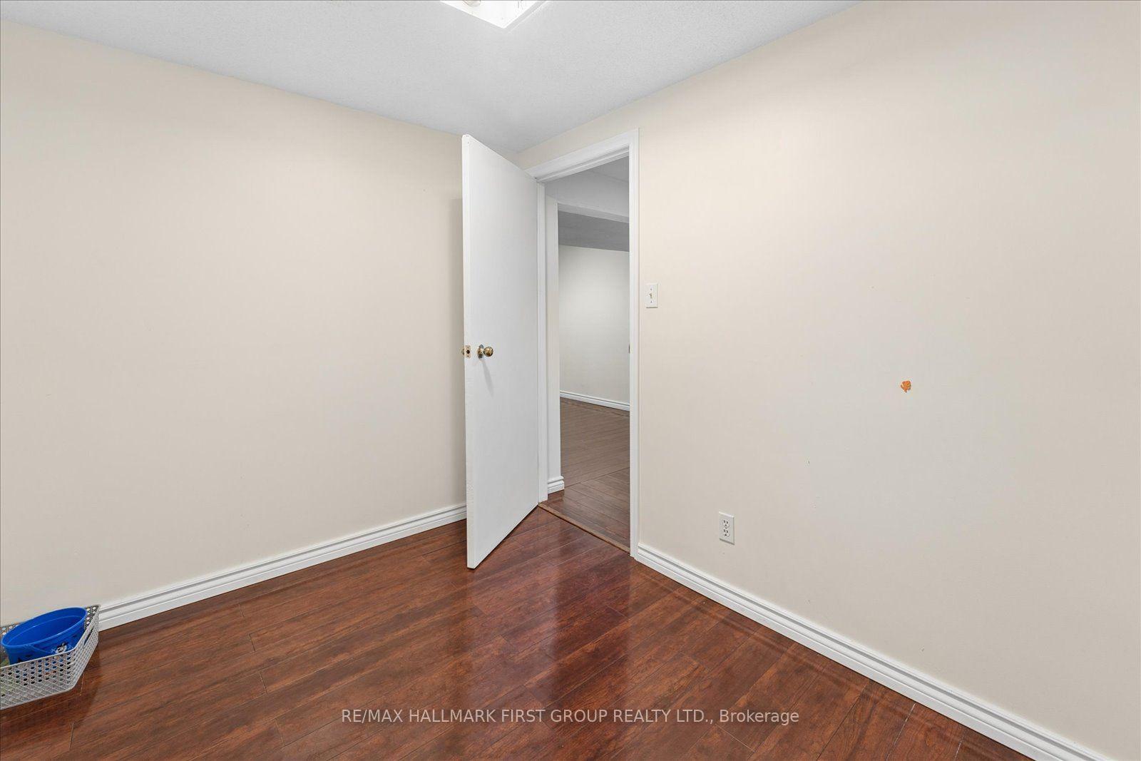 Photo 33 of 747 Stonepath Circle, Pickering, Amberlea — HOMEH