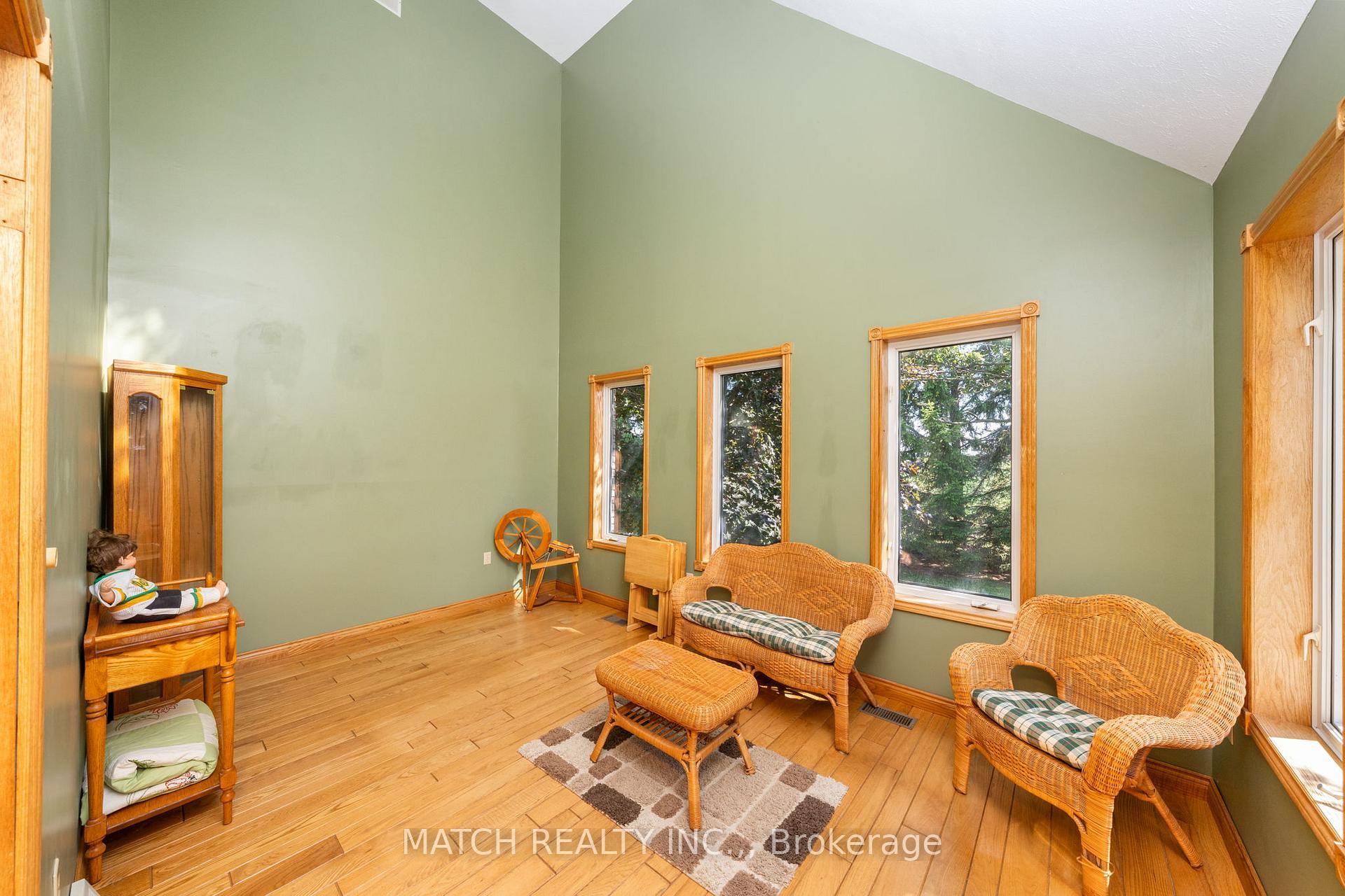 Photo 13 of 1270 Mandaumin Road, Dawn-Euphemia, Dawn Euphemia — HOMEH