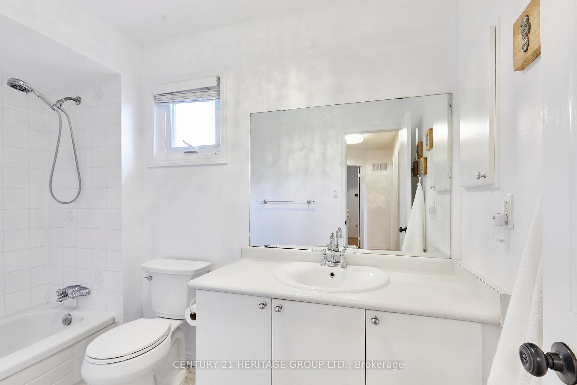 Photo 20 of 20 Old Colony Drive, Whitby, Pringle Creek — HOMEH