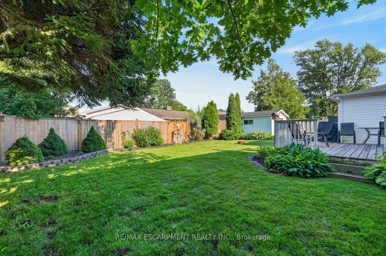 Photo 18 of 4387 Jackson Street, Lincoln, Beamsville — HOMEH