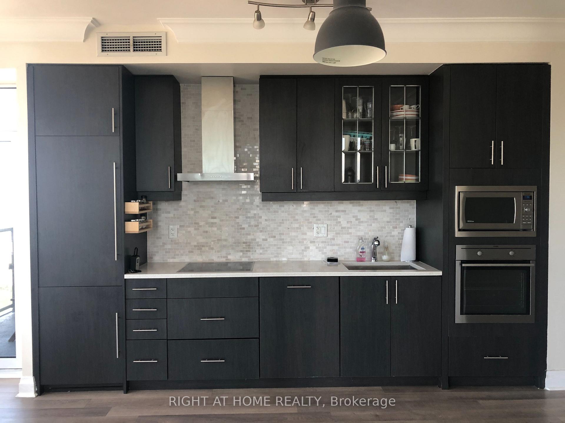 Photo 3 of Unit 3304, 28 Ted Rogers Way, Toronto, Church-Yonge Corridor — HOMEH