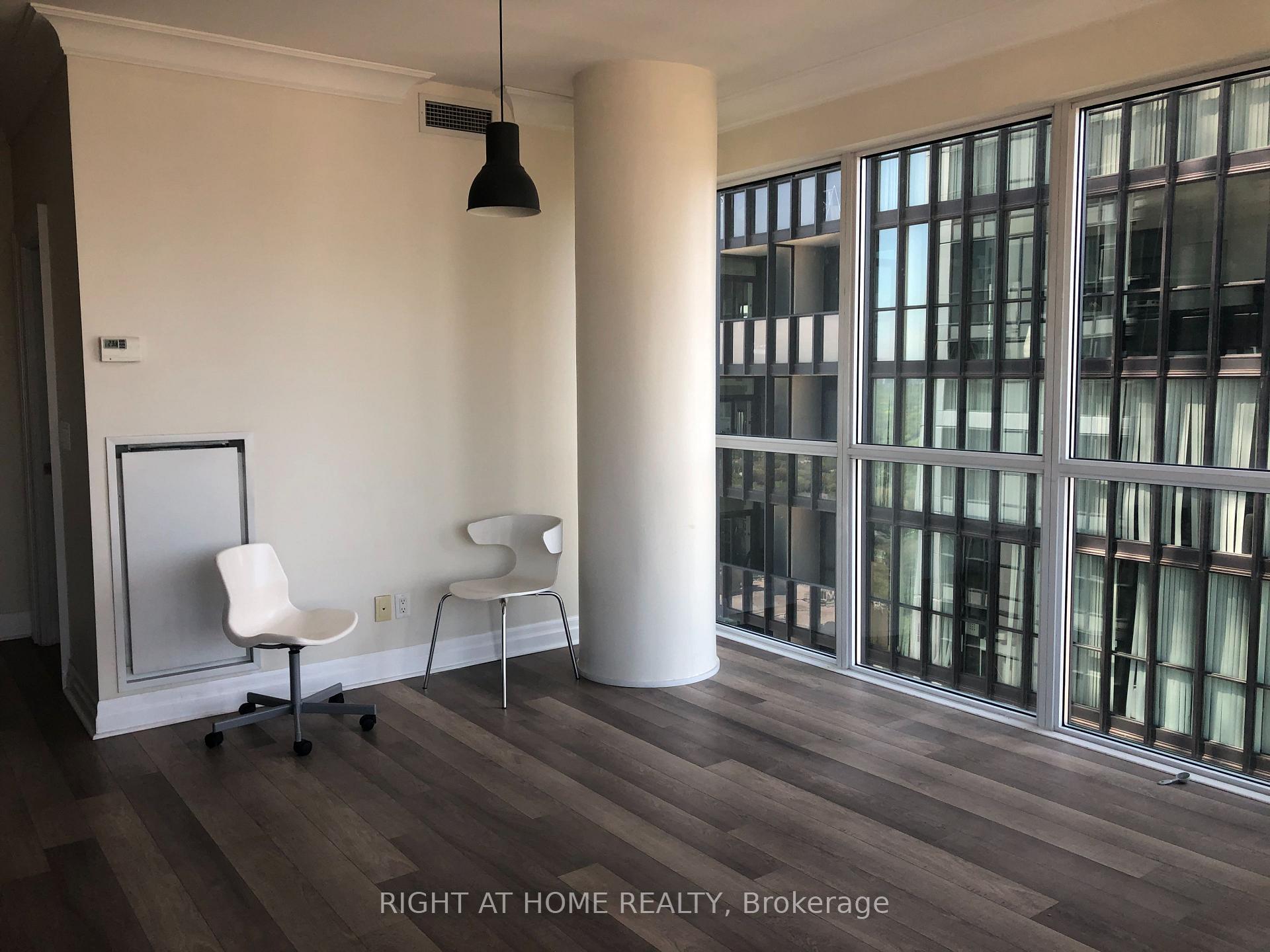 Photo 7 of Unit 3304, 28 Ted Rogers Way, Toronto, Church-Yonge Corridor — HOMEH