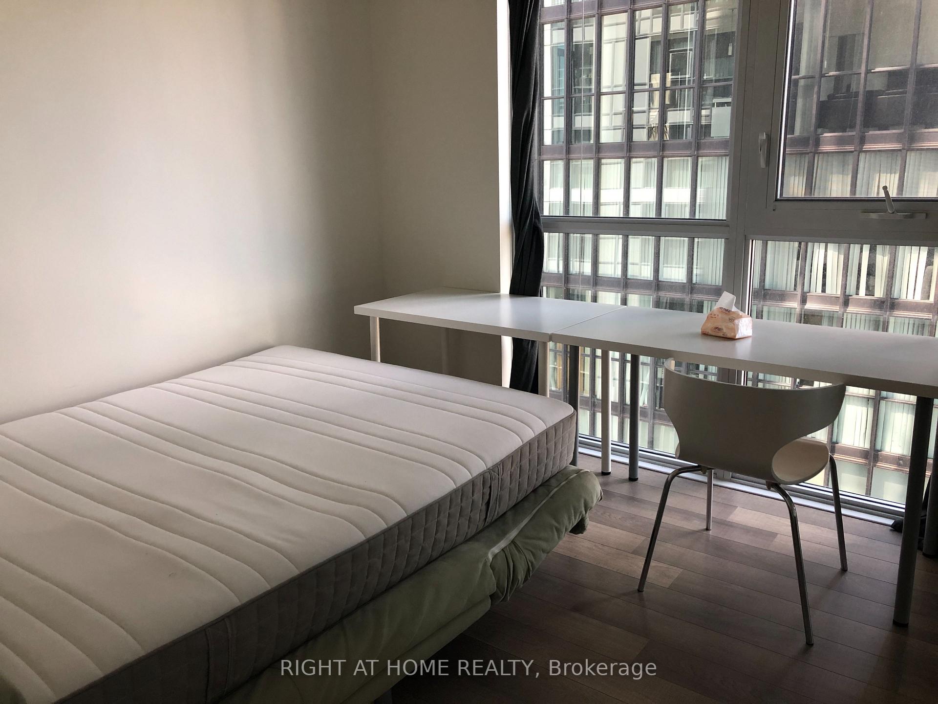 Photo 9 of Unit 3304, 28 Ted Rogers Way, Toronto, Church-Yonge Corridor — HOMEH