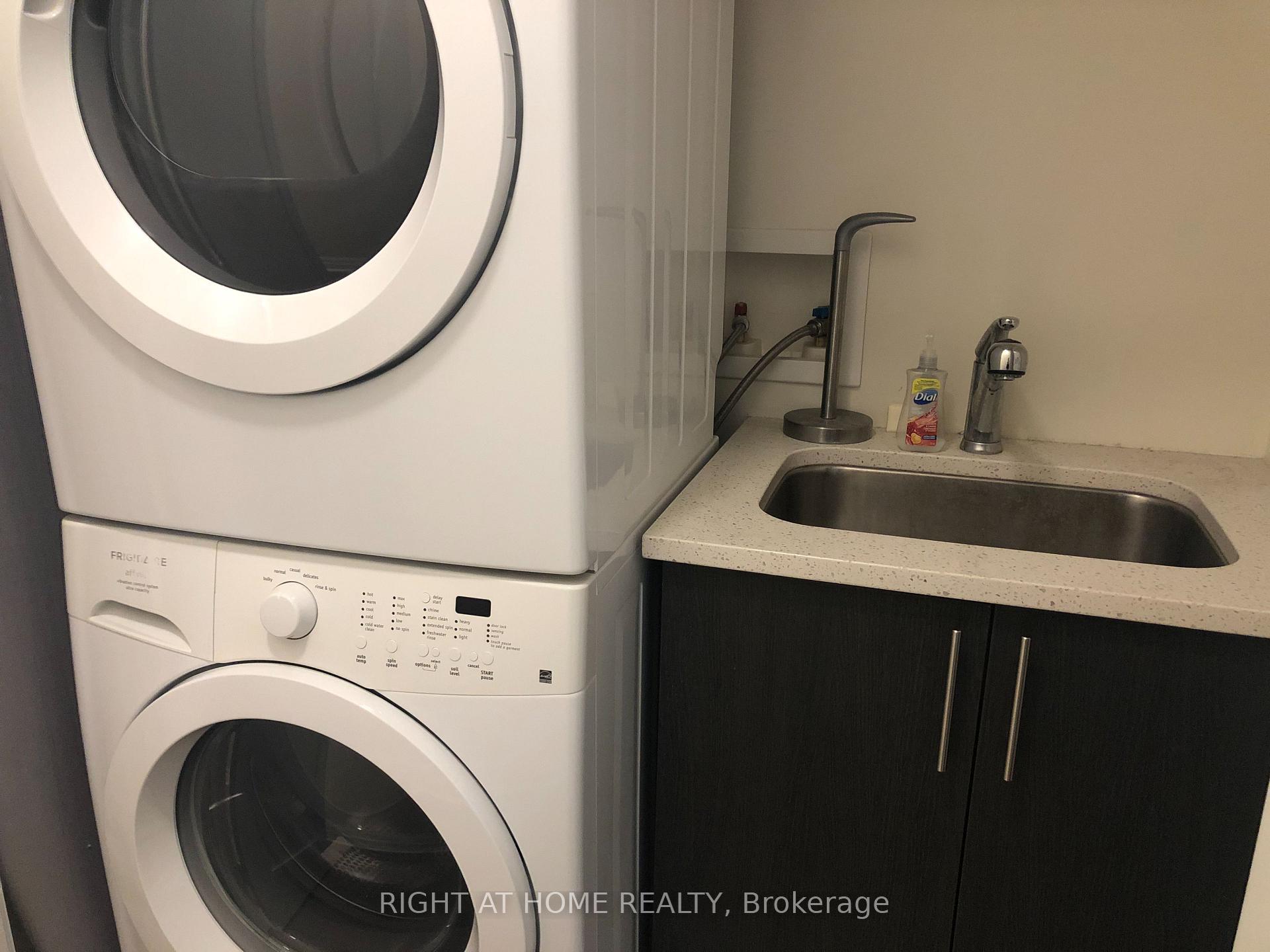 Photo 11 of Unit 3304, 28 Ted Rogers Way, Toronto, Church-Yonge Corridor — HOMEH