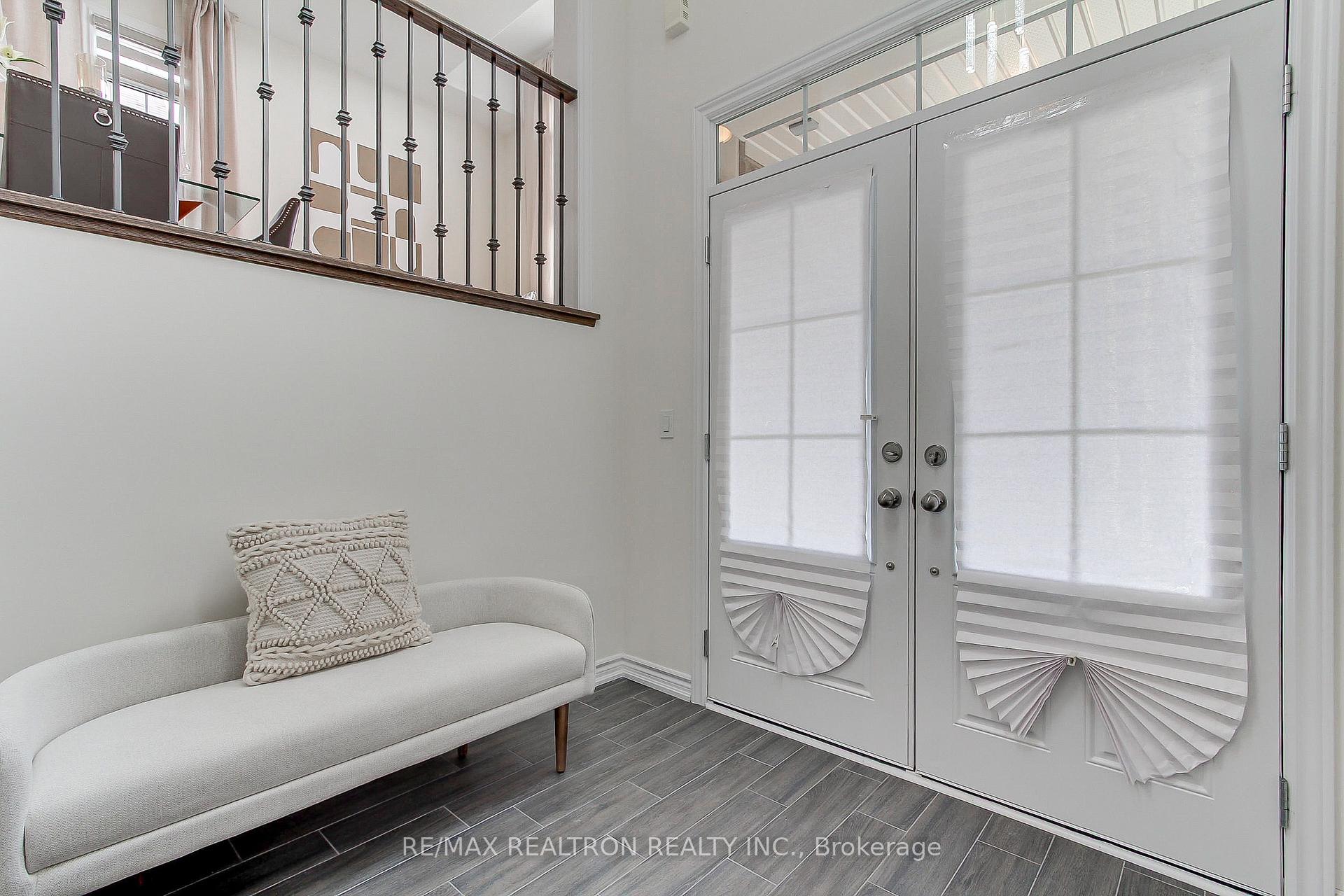 Photo 2 of 3046 Monarch Drive, Orillia — HOMEH