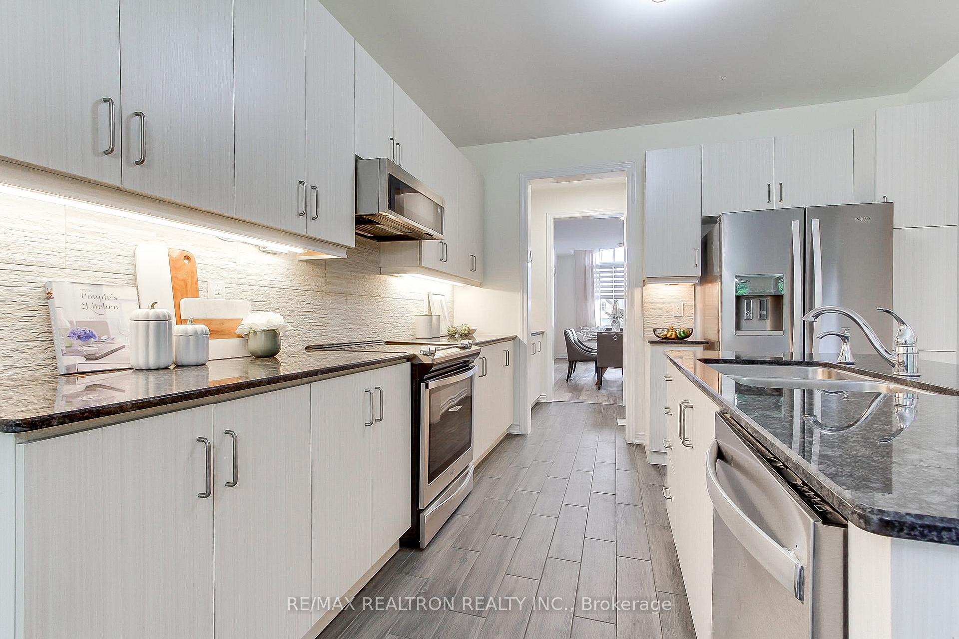 Photo 10 of 3046 Monarch Drive, Orillia — HOMEH
