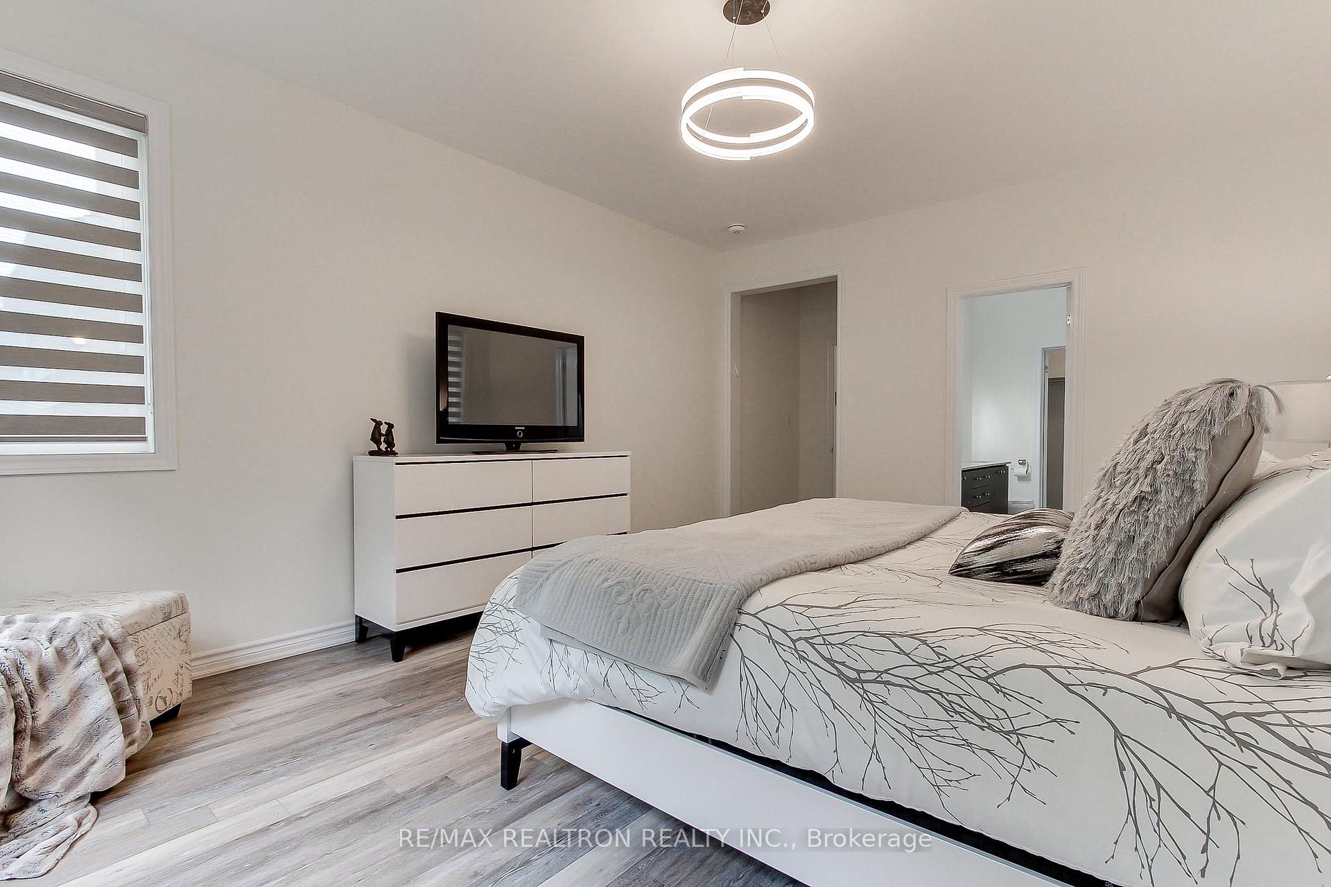 Photo 26 of 3046 Monarch Drive, Orillia — HOMEH