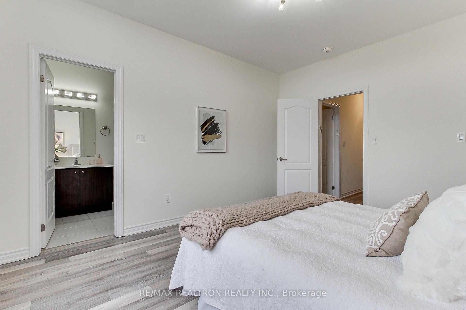 Photo 31 of 3046 Monarch Drive, Orillia — HOMEH