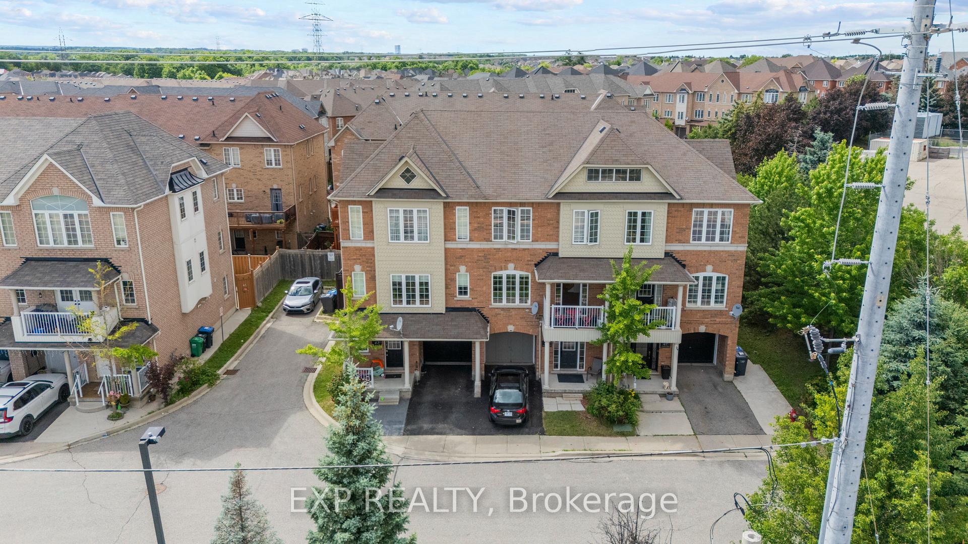 Photo 31 of 45 October Place, Brampton, Bram West — HOMEH
