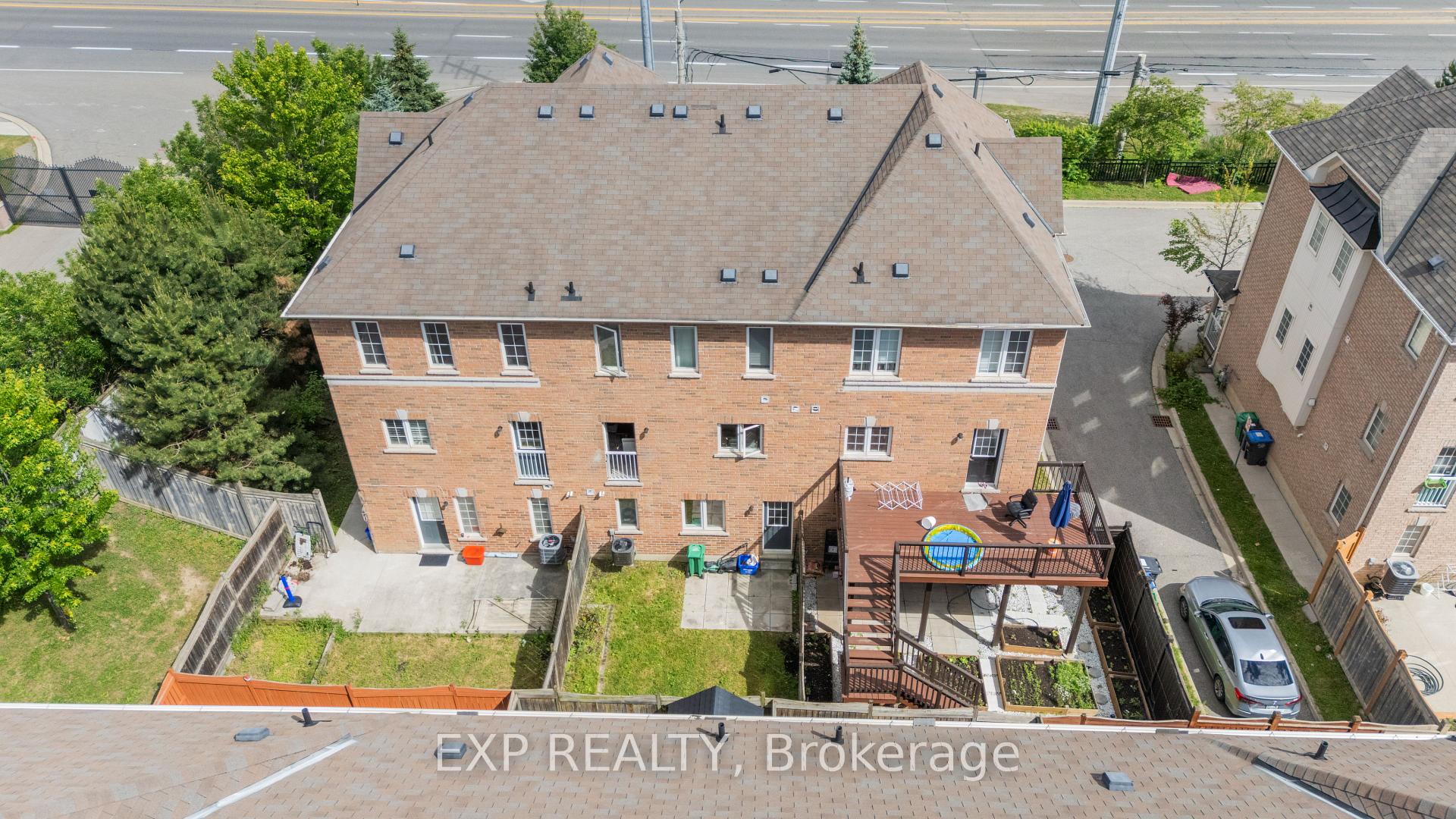 Photo 34 of 45 October Place, Brampton, Bram West — HOMEH
