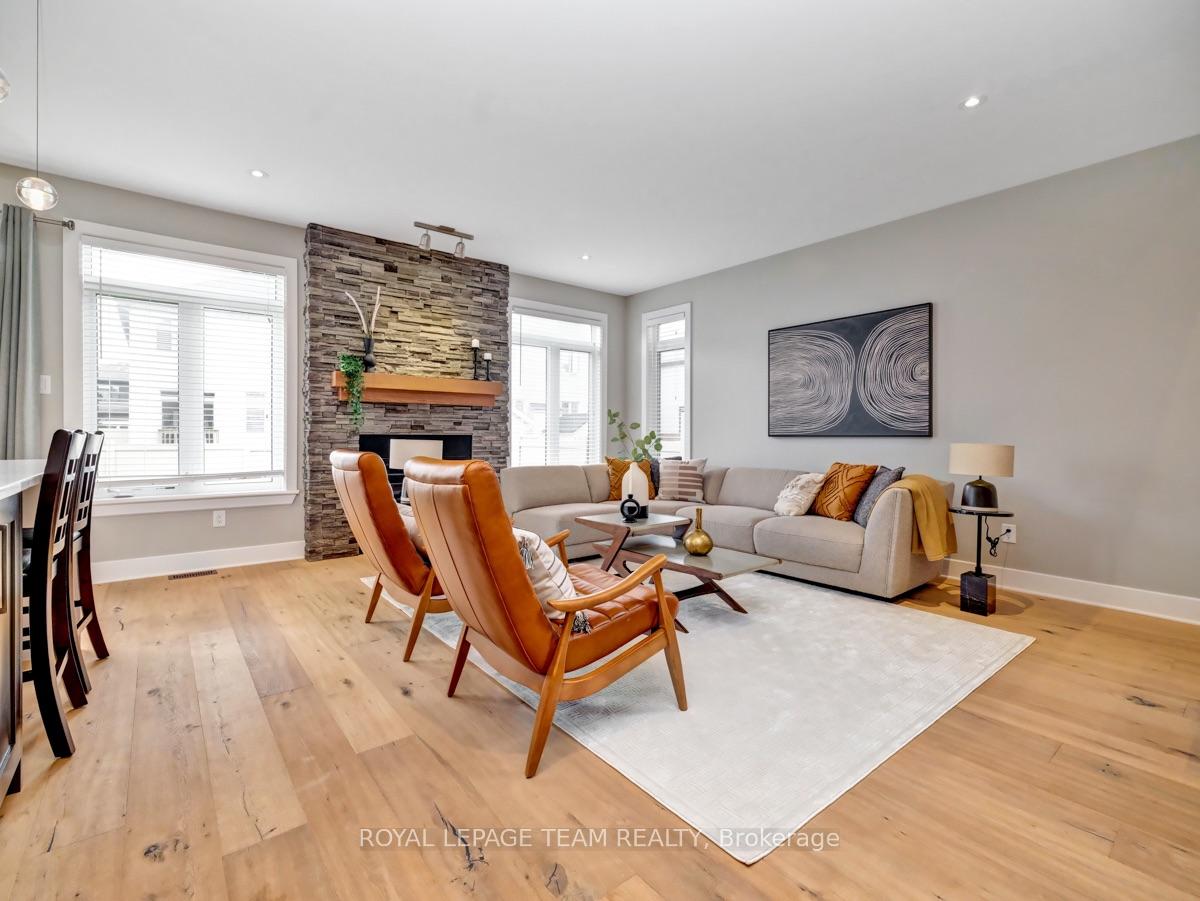 Photo 8 of 732 Brian Good Avenue, Ottawa, Riverside South/Gloucester Glen — HOMEH