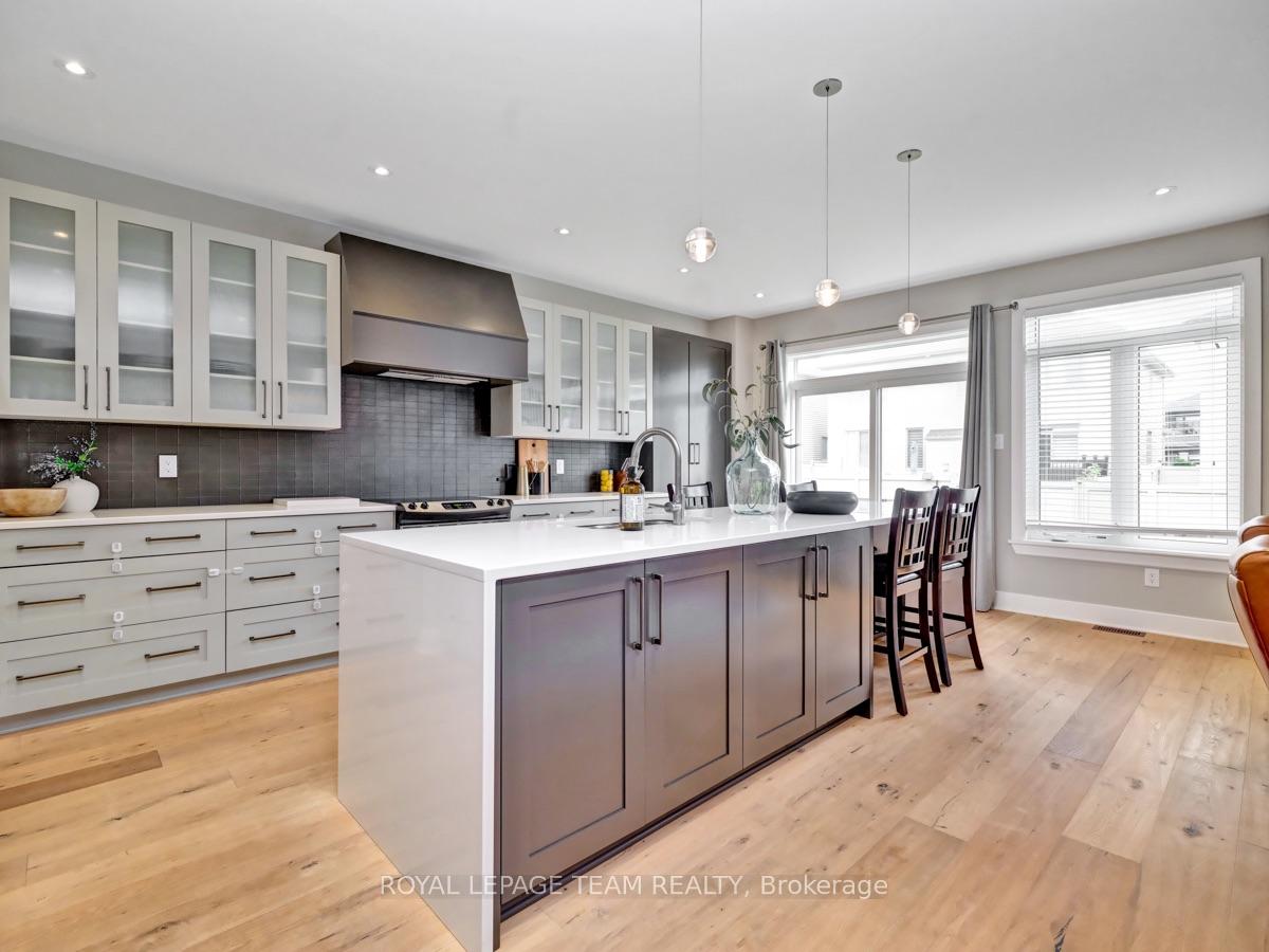 Photo 17 of 732 Brian Good Avenue, Ottawa, Riverside South/Gloucester Glen — HOMEH