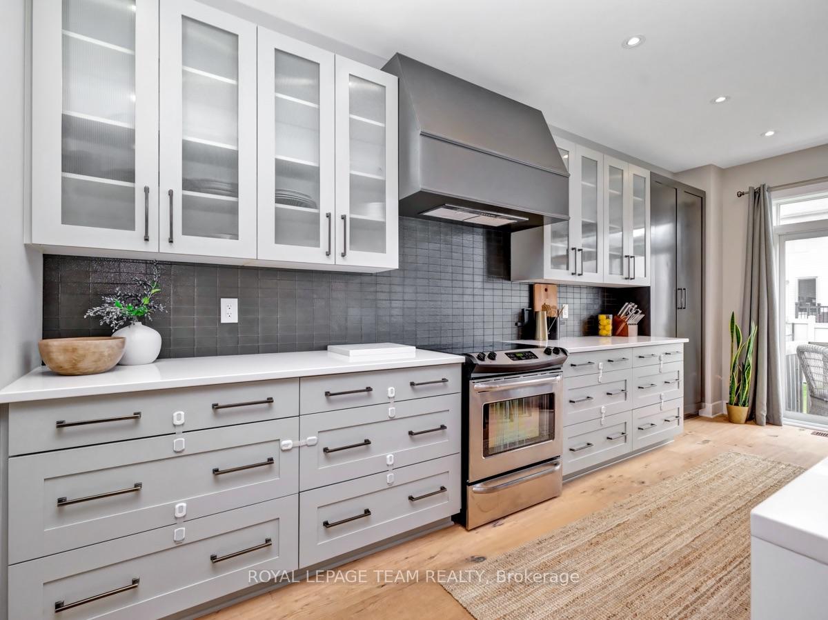 Photo 18 of 732 Brian Good Avenue, Ottawa, Riverside South/Gloucester Glen — HOMEH