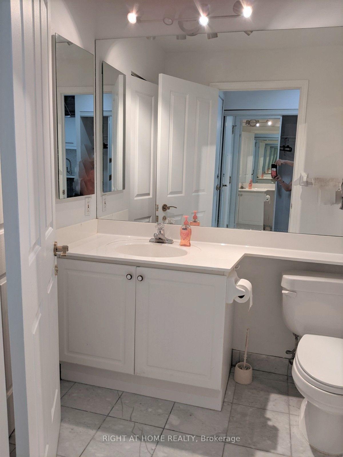 Photo 13 of Unit 208, 152 Saint Patrick Street, Toronto, University — HOMEH