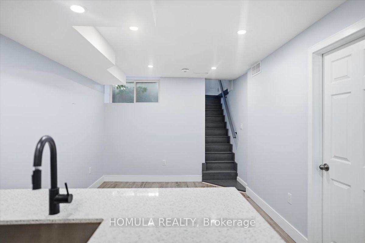 Photo 2 of Unit Basement, 29 Grace Street, Toronto, Trinity-Bellwoods — HOMEH